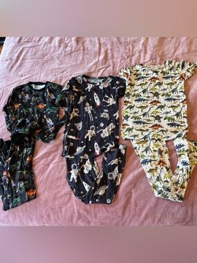 Boys 4T bamboo pajama set bundle